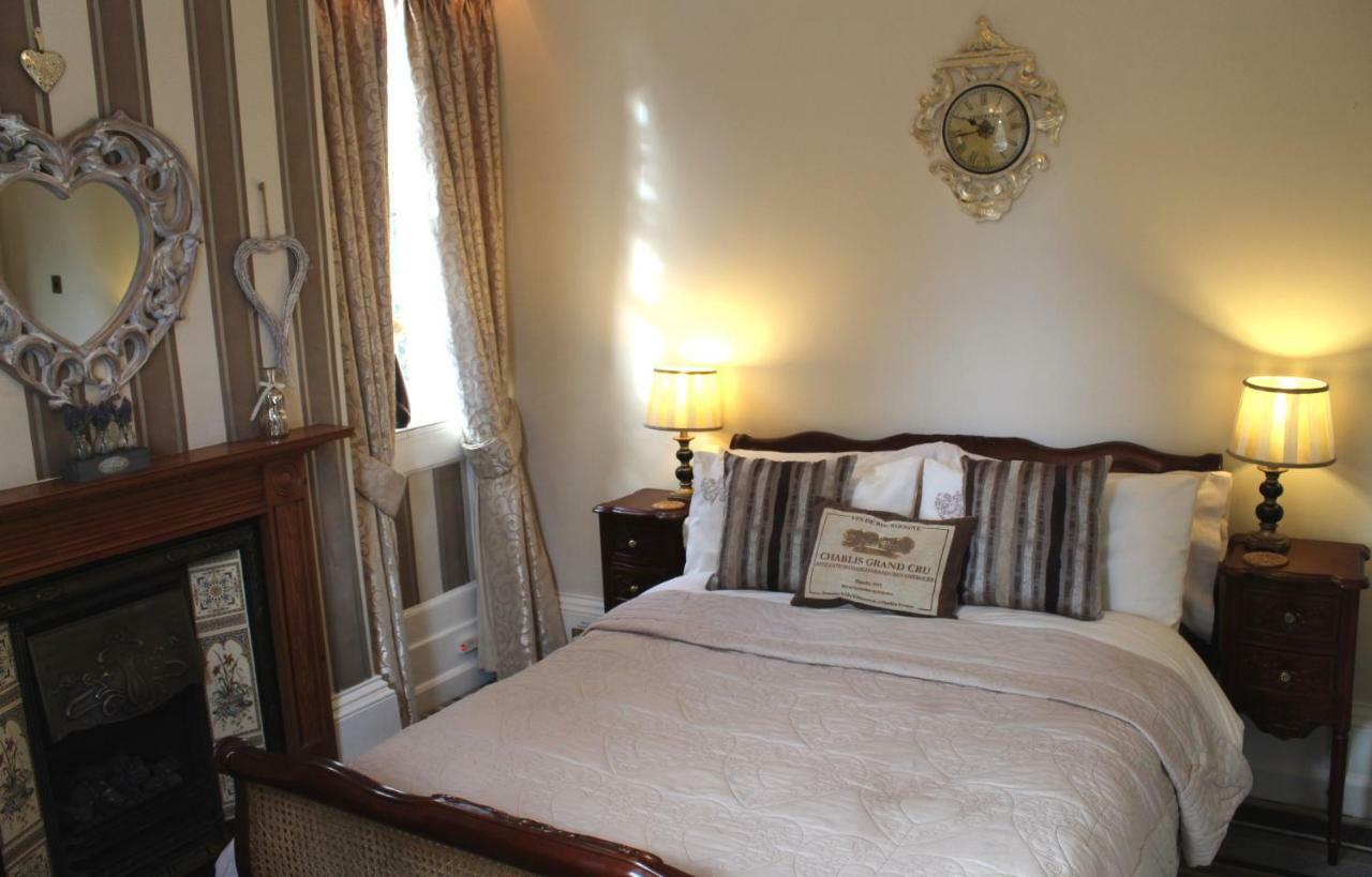 Holly House Bed And Breakfast And Apartments Hereford Exteriör bild