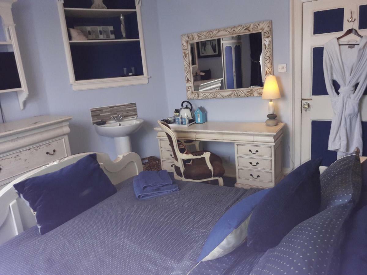 Holly House Bed And Breakfast And Apartments Hereford Exteriör bild