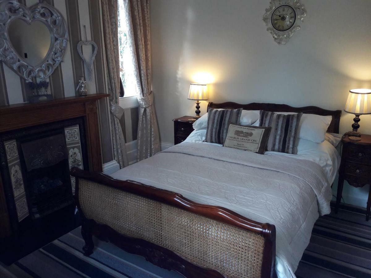 Holly House Bed And Breakfast And Apartments Hereford Exteriör bild