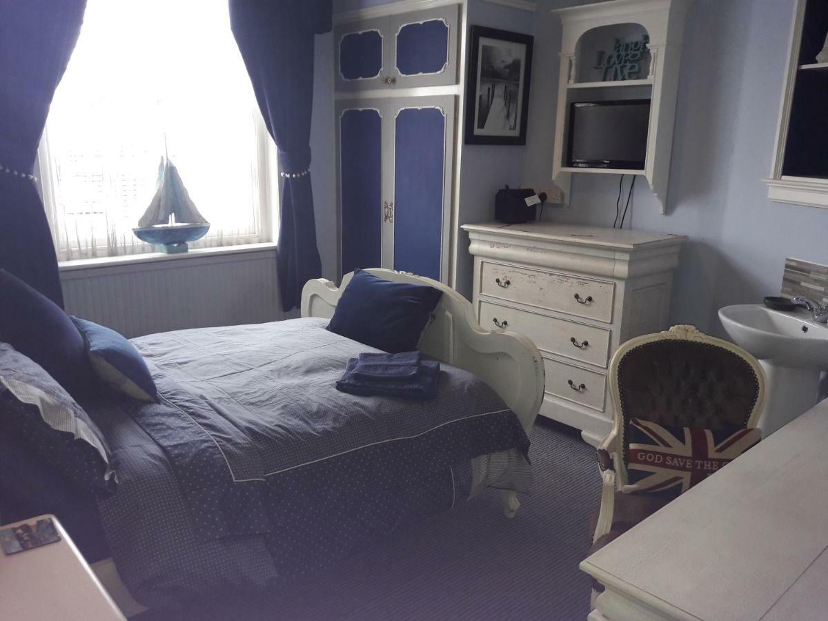 Holly House Bed And Breakfast And Apartments Hereford Exteriör bild