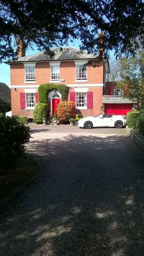 Holly House Bed And Breakfast And Apartments Hereford Exteriör bild